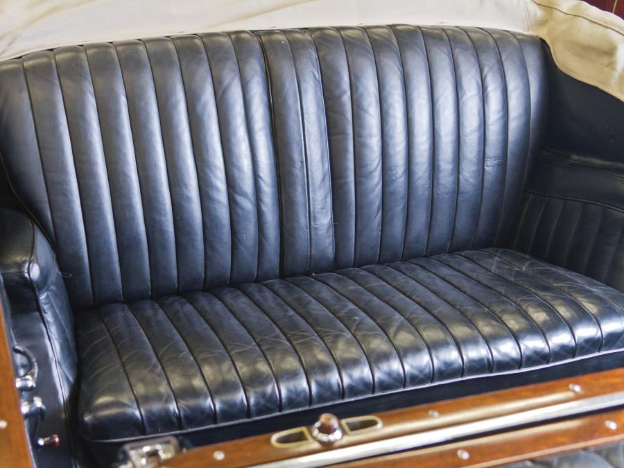  Lincoln Model KB Custom Convertible Sedan by Dietrich 1933 года  (фото 14 из 17)